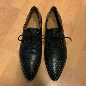 Frye oxfords studded Sz 8